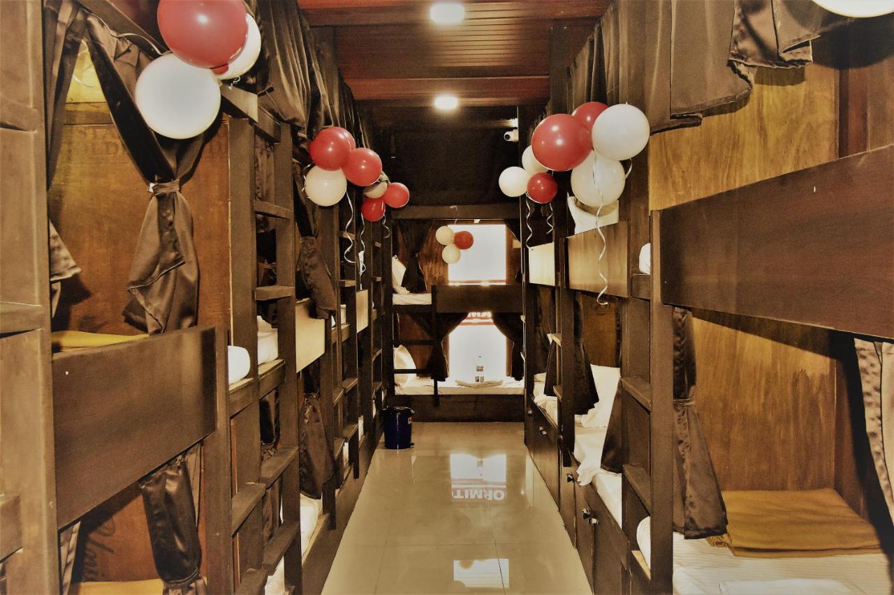 Asra Dormitory For Male And Female Bombaj Exteriér fotografie